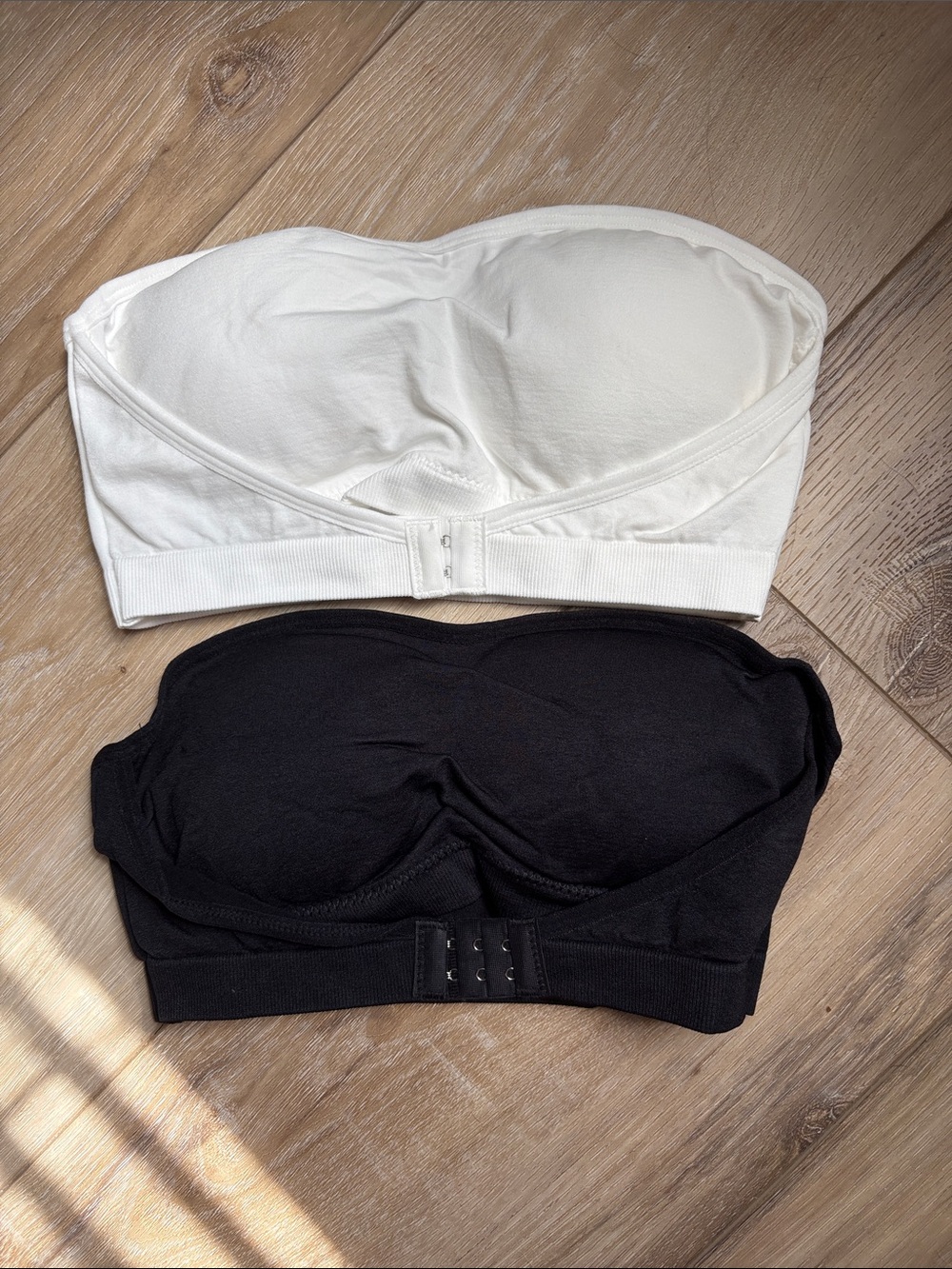 Seamless Strapless Bandeau Duo - White & Black